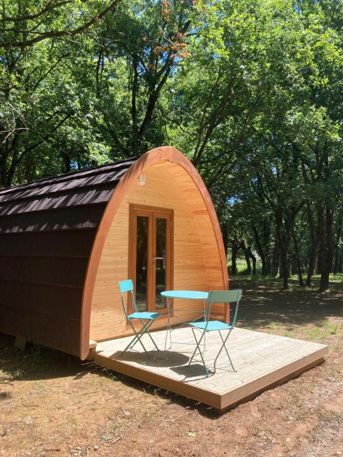 Camping Vila De Sarria Bagian luar foto