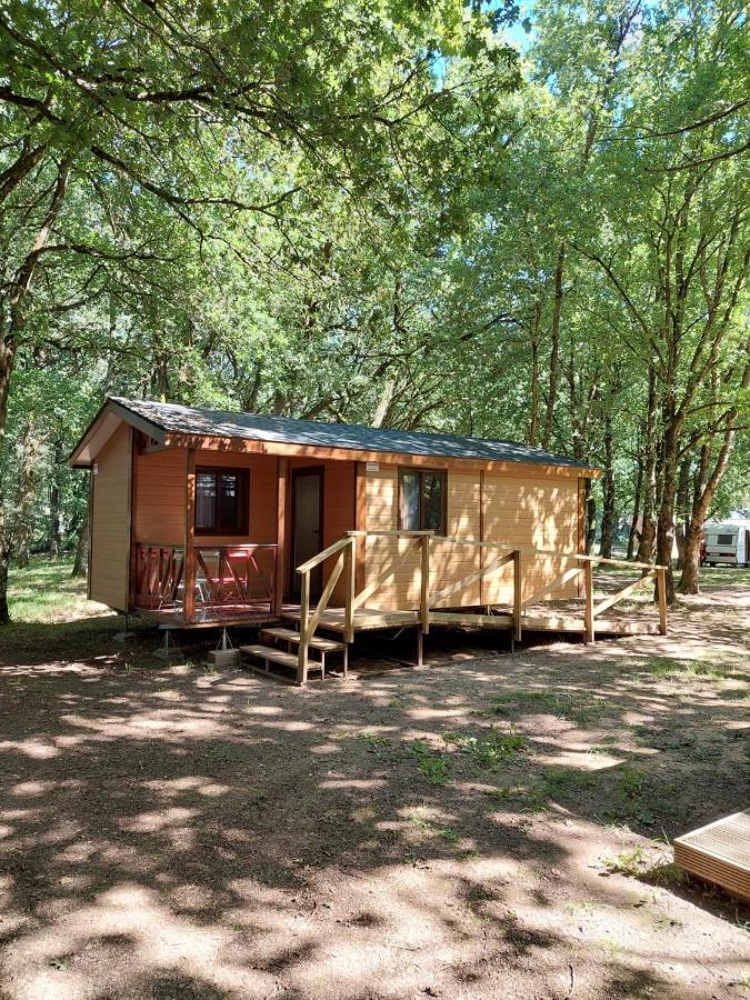 Camping Vila De Sarria Bagian luar foto