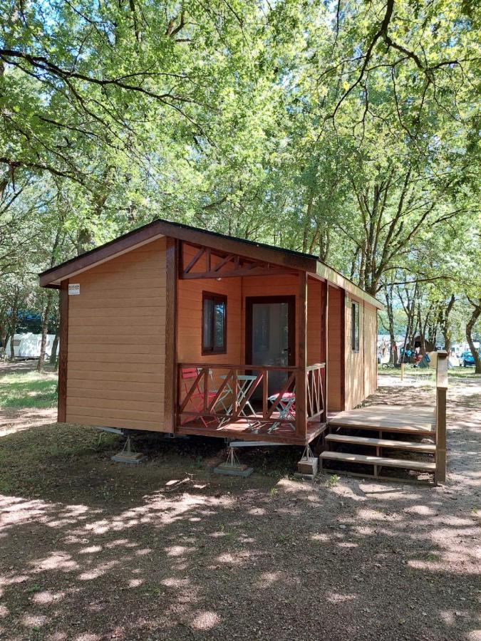 Camping Vila De Sarria Bagian luar foto
