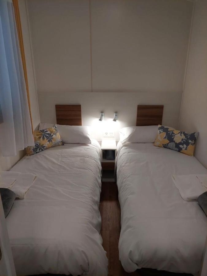 Camping Vila De Sarria Bagian luar foto